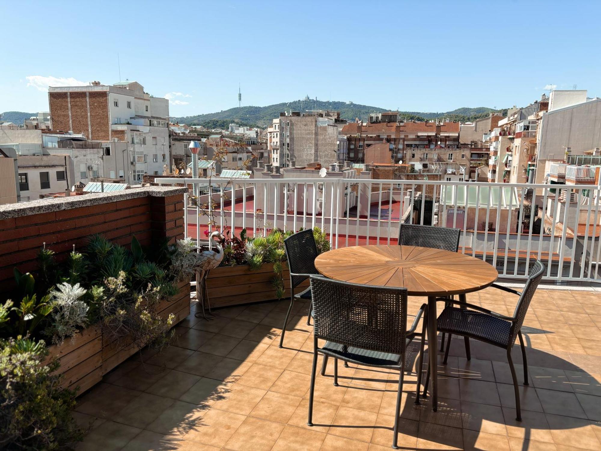 Casa Cosi - Industria, Barcelona
